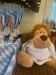 Maskottchen-Kopie-Jpeg